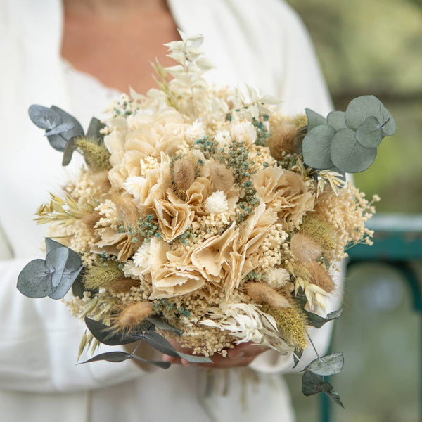 Bouquet Lark